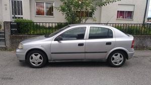 Opel Astra i Novembro/98 - à venda - Ligeiros