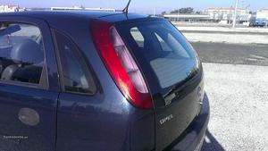 Opel Corsa -c Junho/01 - à venda - Ligeiros