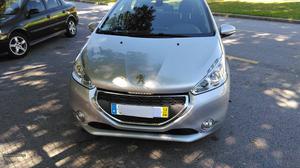 Peugeot 208 EHDi ActiveCV Junho/12 - à venda -