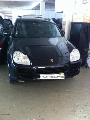 Porsche Cayenne cayenne S Outubro/03 - à venda - Ligeiros