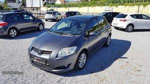 Toyota Auris 1.33 VVT-i Sol Setembro/09 - à venda -