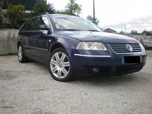 VW Passat 1.9 TDI HIGHLINNE Março/01 - à venda - Ligeiros