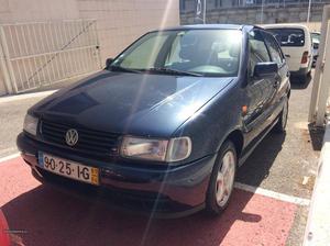 VW Polo 1.4 Abril/97 - à venda - Ligeiros Passageiros,