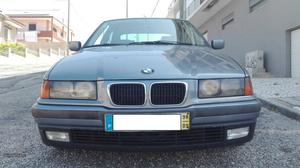 BMW 318 TDS-Ar condicionado Setembro/98 - à venda -