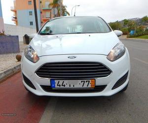 Ford Fiesta 1.6 TDCi Trend Março/14 - à venda - Ligeiros