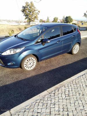 Ford Fiesta Titanium Novembro/09 - à venda - Ligeiros