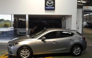 Mazda 3 1.5 Diesel 105cv 5P Junho/17 - à venda - Ligeiros