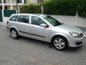 Opel Astra 1.3 CDTI Junho/06 - à venda - Ligeiros