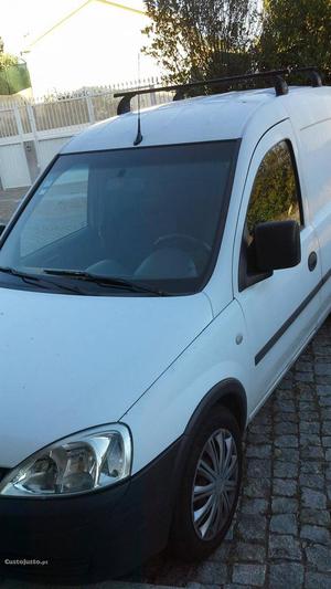Opel Combo 1.3 Janeiro/06 - à venda - Comerciais / Van,