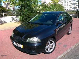 Seat Cordoba V Julho/05 - à venda - Ligeiros