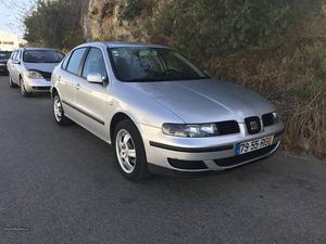 Seat Toledo V automático. Março/01 - à venda -