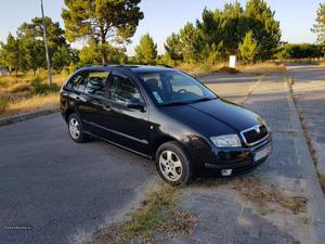 Skoda Fabia 1.2 sport edition Julho/04 - à venda - Ligeiros