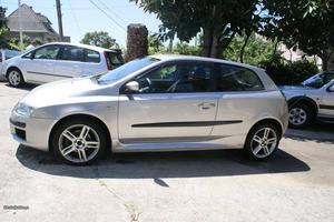 Fiat Stilo 1.9 JTD Sport Junho/02 - à venda - Ligeiros