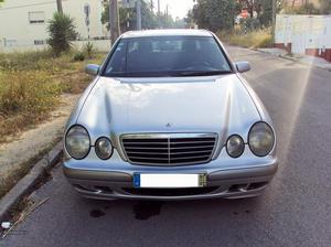 Mercedes-Benz E 220 CDI - Impecavel Julho/99 - à venda -