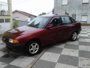 Opel Astra 1.7 td. Novembro/93 - à venda - Ligeiros