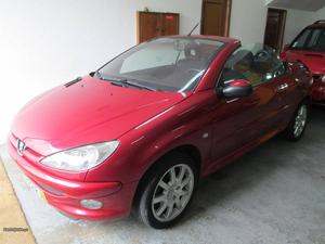 Peugeot 206 CC 1.6 Março/01 - à venda - Descapotável /