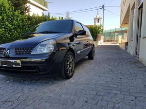 Renault Clio Versão 2 phase 2 Janeiro/04 - à venda -