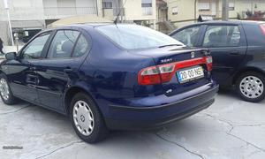 Seat Toledo FAMILIAR COM AC Julho/99 - à venda - Ligeiros