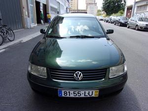 VW Passat 1.9TDI 110cv Setembro/98 - à venda - Ligeiros