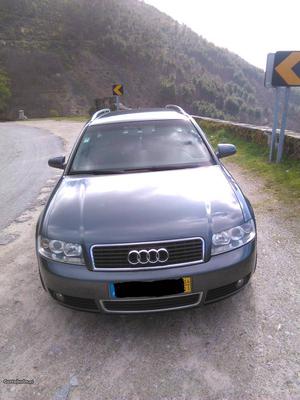 Audi A4 1.9 TDI, 130CV Novembro/04 - à venda - Ligeiros