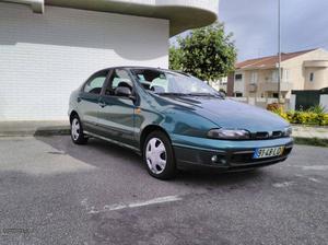 Fiat Brava  Fevereiro/98 - à venda - Ligeiros