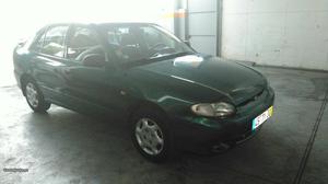 Hyundai Accent gls Fevereiro/98 - à venda - Ligeiros