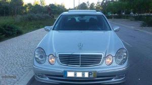 Mercedes-Benz E 220 Avantgarde Abril/03 - à venda -