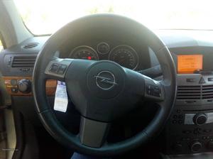 Opel Astra  cv gasolina Janeiro/06 - à venda -