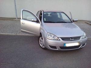 Opel Corsa aceito retoma - 00 Fevereiro/00 - à venda -