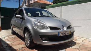 Renault Clio RipCurlV 100CV Março/09 - à venda -