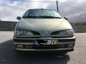 Renault Mégane SNÉNIC Março/98 - à venda - Ligeiros