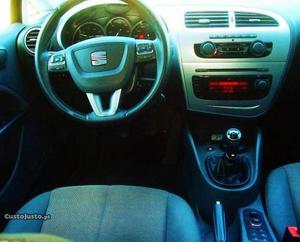 Seat Leon 1.6 TDI 105CV Extras Fevereiro/10 - à venda -