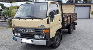 Toyota Dyna D 3 Lug Fevereiro/89 - à venda -