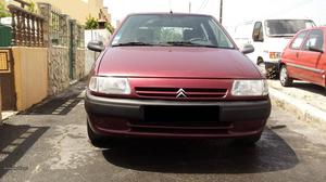 Citroën Saxo 1.1i Dezembro/97 - à venda - Ligeiros