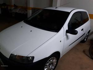 Fiat Punto 1.9 D Março/01 - à venda - Ligeiros