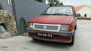 Opel Corsa A Novembro/87 - à venda - Ligeiros Passageiros,