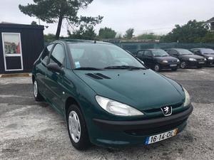 Peugeot 206 XR PRÉSENCE Novembro/99 - à venda - Ligeiros