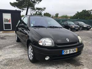 Renault Clio  cv Junho/99 - à venda - Ligeiros