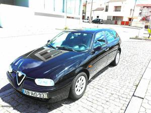 Alfa Romeo jtd sportwagon Junho/00 - à venda -