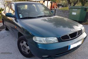 Daewoo Nubira 1.6 Dezembro/97 - à venda - Ligeiros