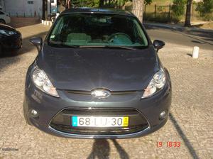 Ford Fiesta Titanium Junho/11 - à venda - Ligeiros