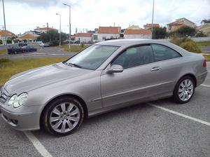 Mercedes-Benz CLK 320 v-6 CDI Março/06 - à venda -