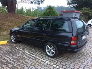 Opel Astra F Fevereiro/97 - à venda - Ligeiros Passageiros,