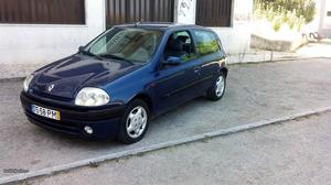 Renault Clio v Abril/00 - à venda - Ligeiros