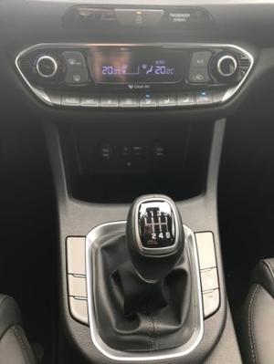  Hyundai i crdi launch edition