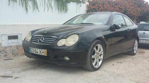 Mercedes-Benz C 220 evolution Maio/04 - à venda -