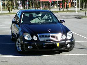 Mercedes-Benz E 220 Elegance CDI Outubro/08 - à venda -