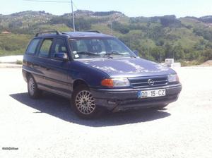 Opel Astra Caravan 1.4i GPL Novembro/93 - à venda -