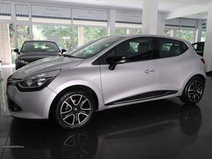 Renault Clio 1.5 dCi Dynam S Junho/15 - à venda - Ligeiros