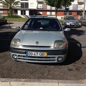 Renault Clio II Julho/00 - à venda - Ligeiros Passageiros,